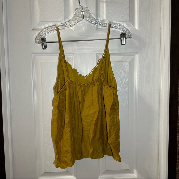 NWT Hem & Thread Mustard Yellow V Neck Scalloped Cami Tank size Small - Picture 6 of 9